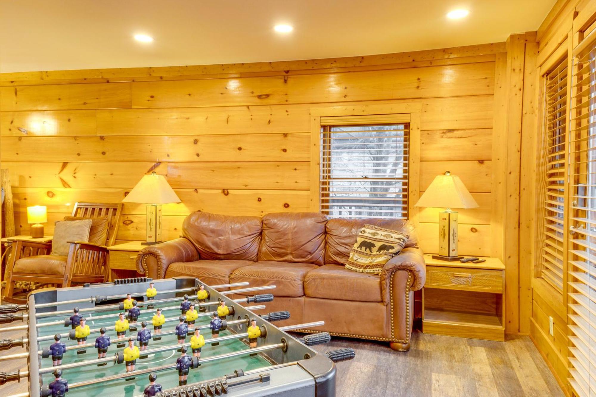 Pigeon Forge Resort Studio Cabin On Dollywood Ln! Exterior photo