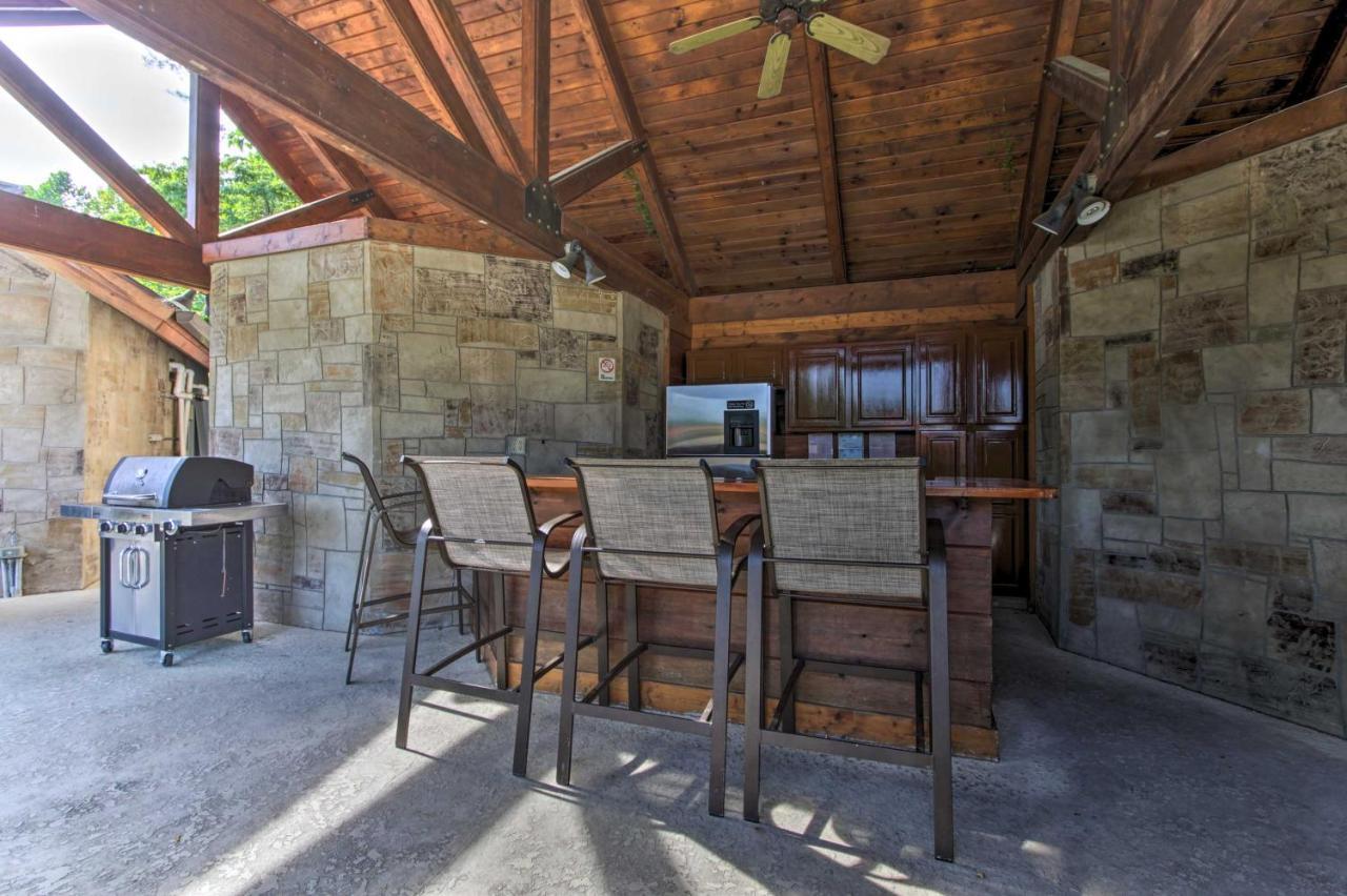Pigeon Forge Resort Studio Cabin On Dollywood Ln! Exterior photo